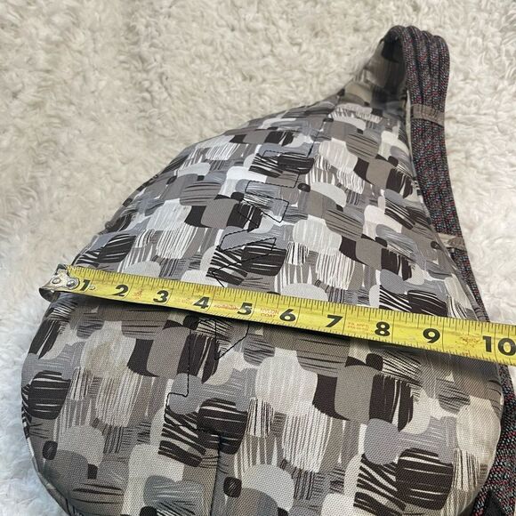 KAVU Rope Sling Bag Camouflage shades of gray. - Picture 6 of 9